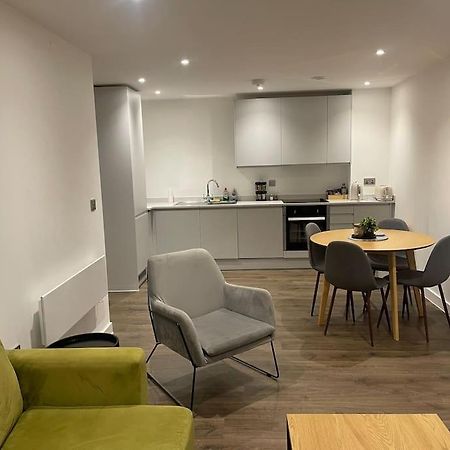 Luxury 2 Bedroom Apartment In The Heart Of Manchester Exterior photo